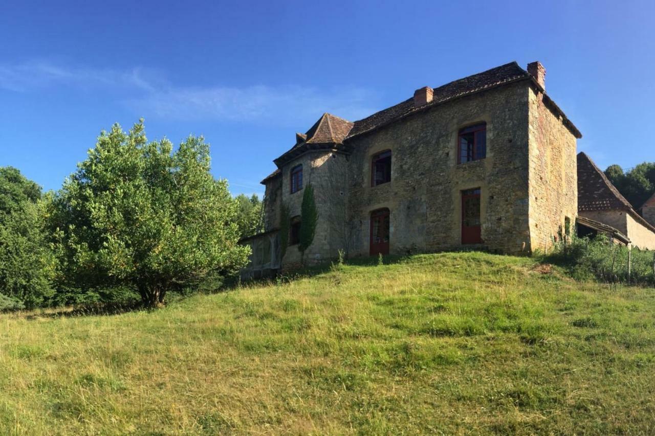 Touvent Maison Au Milieu Des Bois Savignac-de-Miremont Exterior photo